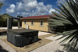 Sur Salinja 18 - Yard hot tub