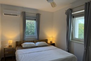 6. Masterbedroom